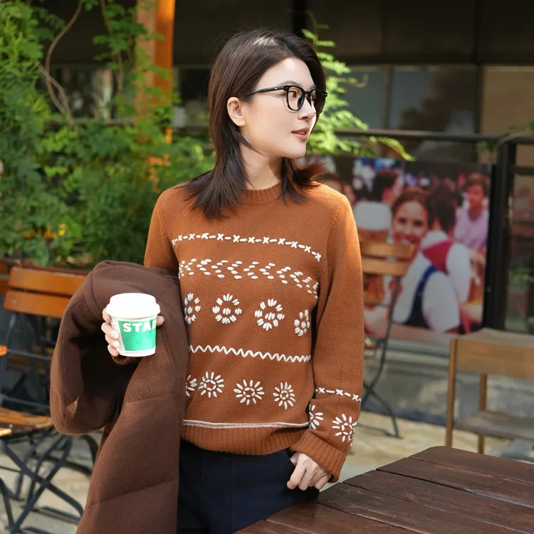 曼辰manchenh"向往的生活"康赛妮重磅A级纯山羊绒7针刺绣针织衫