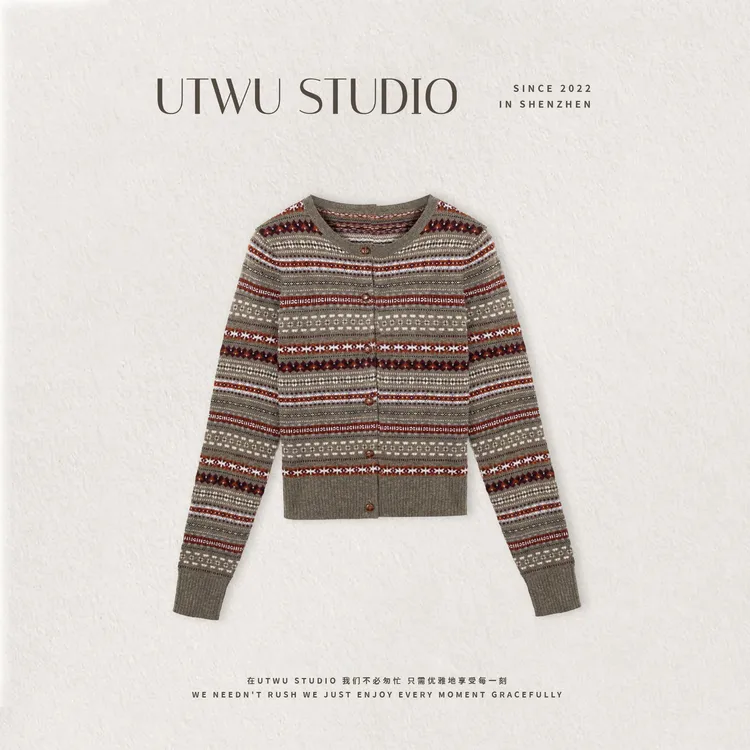 UTWU小敏「费尔岛开衫」精纺羊毛混纺225G复古单排扣针开衫UTAZ1056
