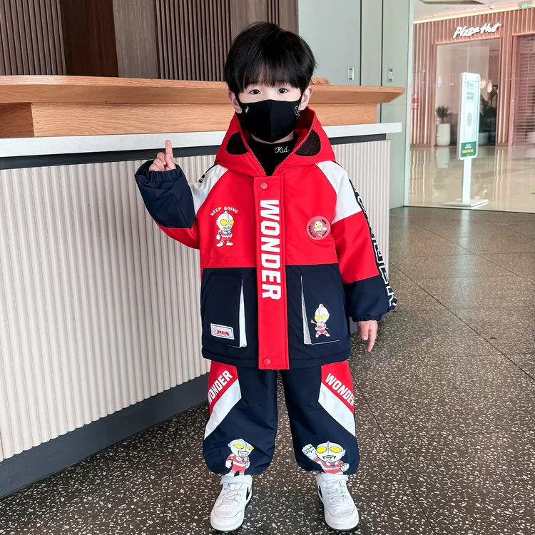 奥特曼衣服男童加绒加厚两件套2025冬季新款洋气男孩宝宝保暖冬装