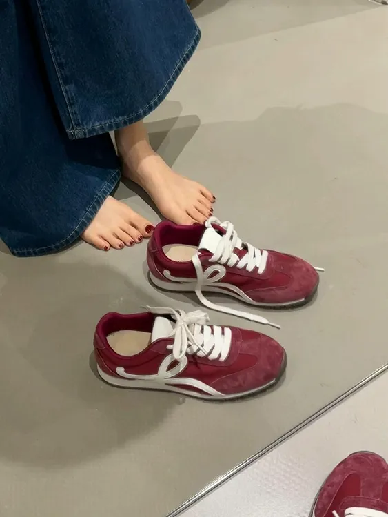 软皮版~新款休闲运动鞋女厚底百搭时尚德训鞋复古软底系带阿甘鞋