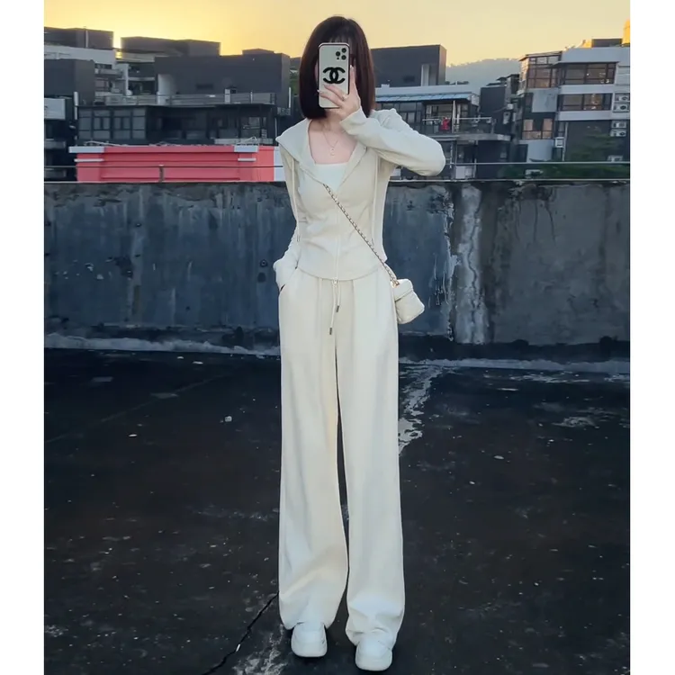休闲运动套装时尚卫衣炸街设计感春秋显瘦休闲运动小个子两件套