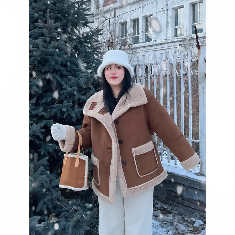 花契“初雪山茶”大码女装冬季显瘦200斤胖mm毛茸茸短外套16515-F