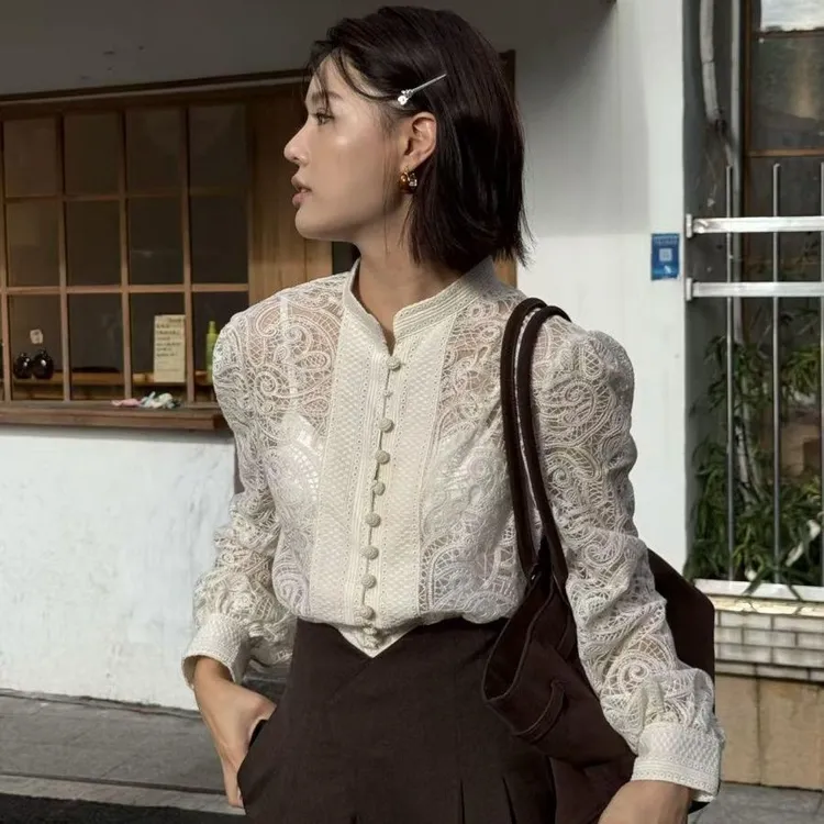 韩版复古时尚气质钩花镂空蕾丝上衣女轻奢高级感洋气别致衬衫上衣