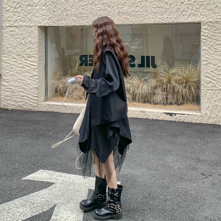 高级感巨好看气质西装马甲套装女秋网纱拼接条纹衬衫连衣裙两件套