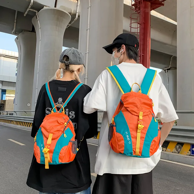 儿童轻便小背包男女童多用旅行斜挎双肩包2025新款户外运动登山包