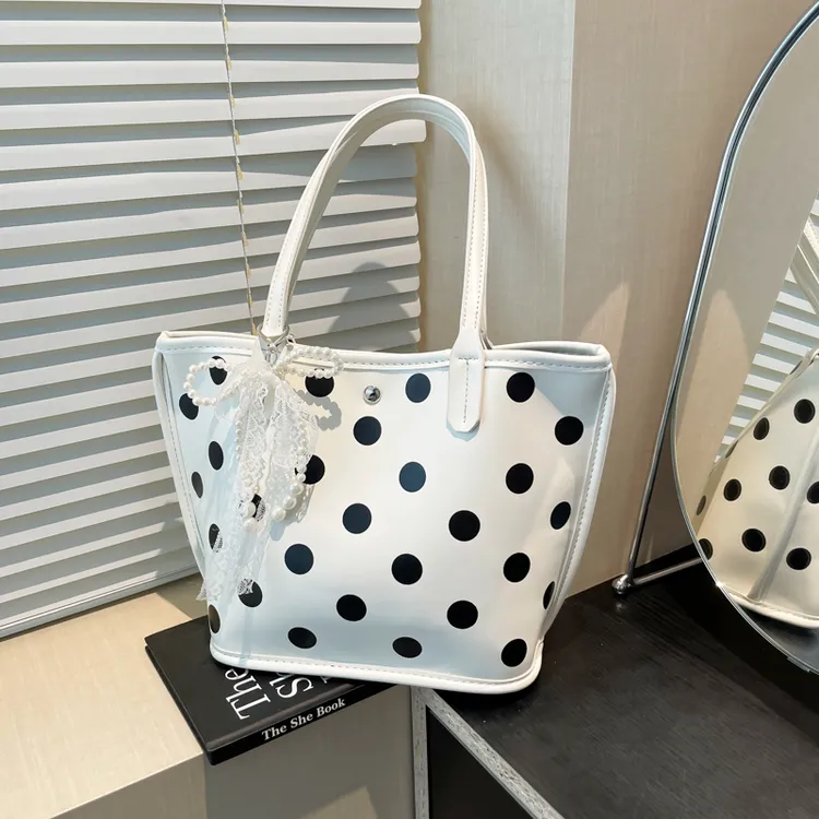 纯色简约风腋下包一包多背女包波点潮流通勤风托特包女包子母包