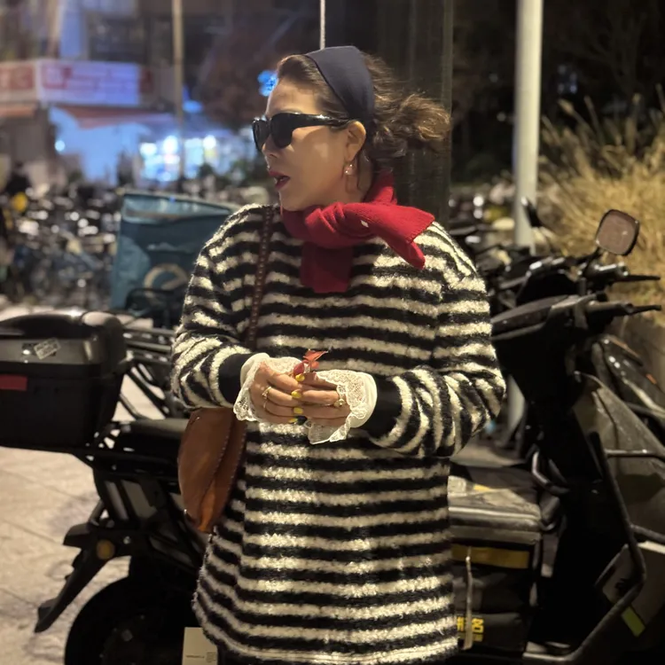 韩版时尚新款慵懒风（条纹颗粒绒卫衣）单女宽松显瘦休闲上衣