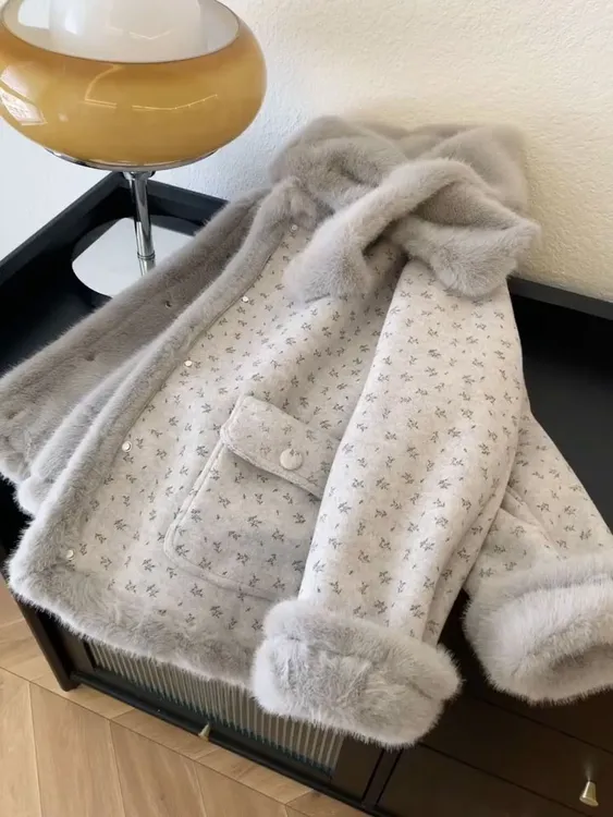 灰色小香风碎花加绒加厚保暖毛呢外套女秋冬设计感小众独特上衣