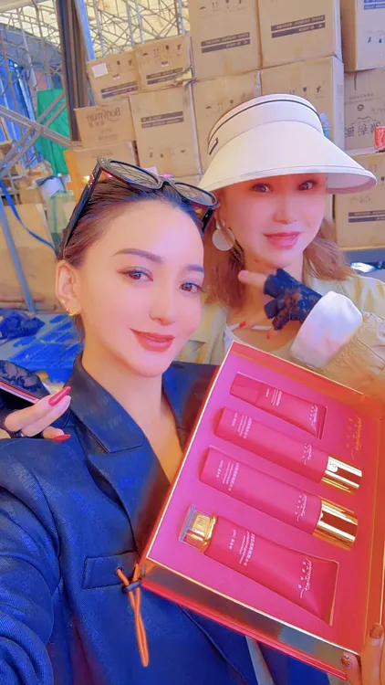 补水焕颜美肌套装