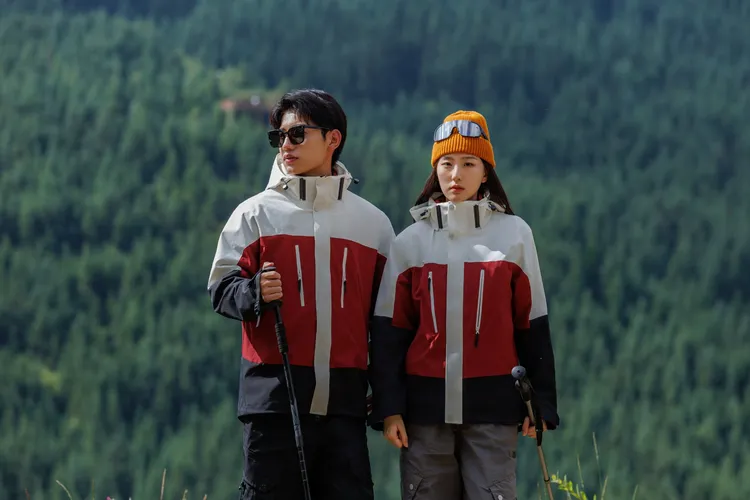 户外防风防水三合一可拆卸冲锋衣秋冬季外套