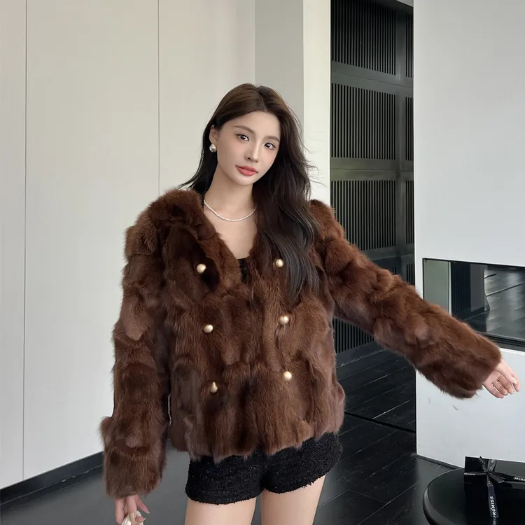 2025海宁新款狐狸毛皮草外套女爆款V领年轻时尚高端皮毛一体大衣