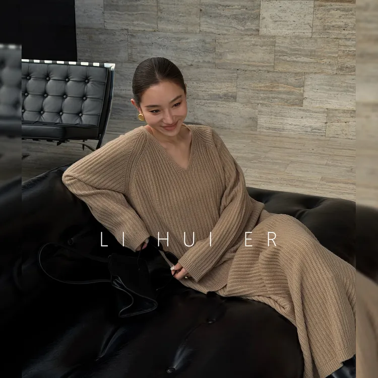  LiHuiEr李慧儿【无疏】2025秋款针织卡其色套装LL0251200