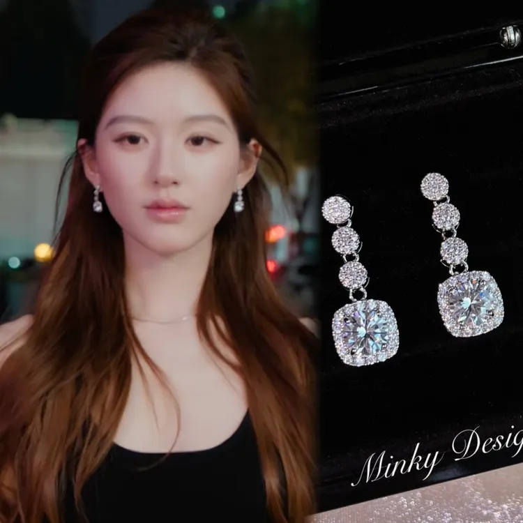 铜合金耳饰 「冰霜」许我耀眼许妍赵露思同款满钻蚊香盘耳夹无耳洞