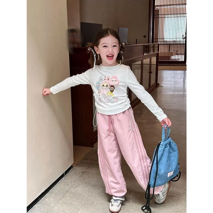 巴拉巴拉男孩女孩5新款儿童立体公仔抽绳白色T上衣宝宝裤子两件套