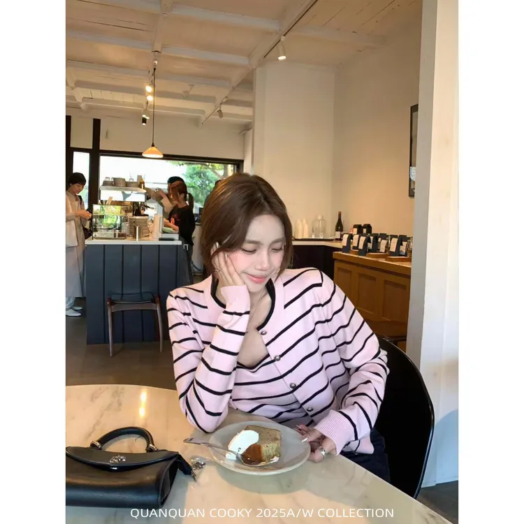 纯欲辣妹套装女早秋新款韩系针织开衫上衣条纹抹胸吊带背心两件套