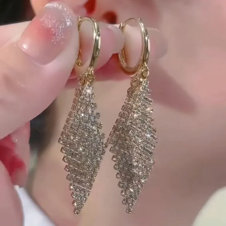 轻奢高级感满钻几何菱形耳环女设计感气质百搭耳扣耳坠显脸瘦耳饰