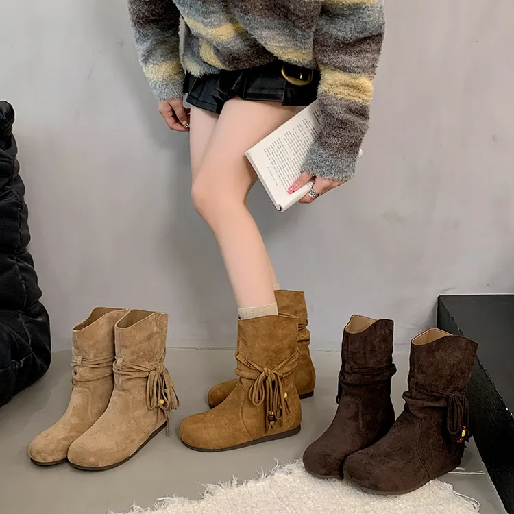 设计感复古厚底堆堆短筒靴女2025秋季新款配裙子显瘦内增高马丁靴