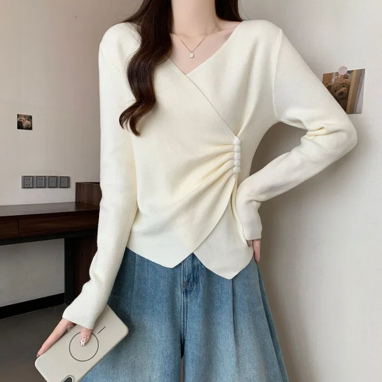 秋冬收腰显瘦保暖长袖德绒大码不规则v领打底衫上衣女春秋气质