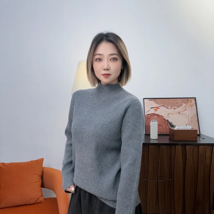 期素女纯色半高领常规款针织打底衫时尚百搭秋冬