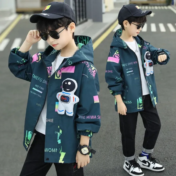 男童外套春秋款休闲新款洋气儿童秋季炸街中大童秋装运动风衣童装