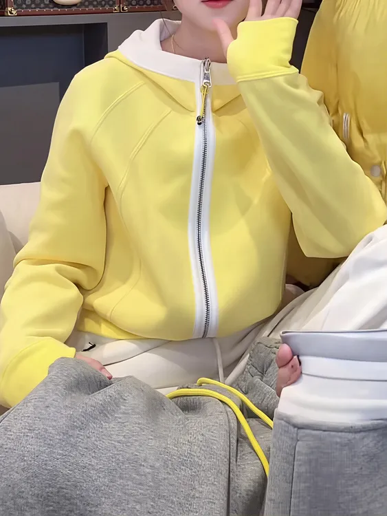 黄色拉链开衫连帽卫衣外套女2025秋冬新款小个子减龄加绒保暖上衣