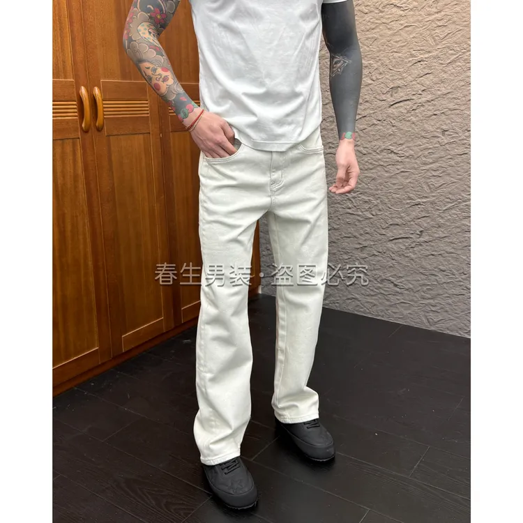 2025秋冬新款时尚休闲百搭净版米白色直筒宽松牛仔裤50063加绒