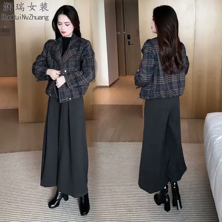 秋季女小个子韩版格纹短外套格子妈妈装风衣2025厚款常规时尚潮流