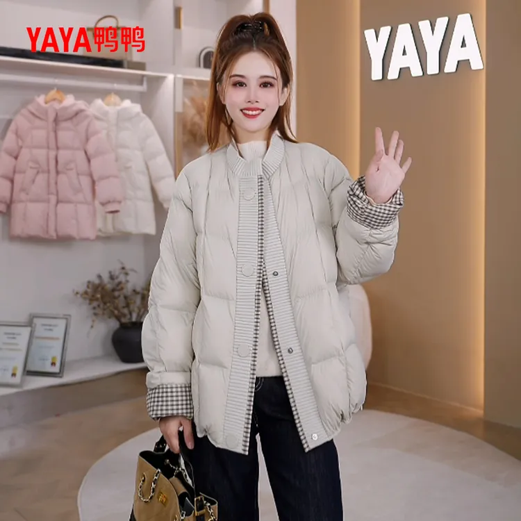 YAYA/鸭鸭羽绒服女保暖短款时尚圆领冬装小个子拉链百搭简约冬季