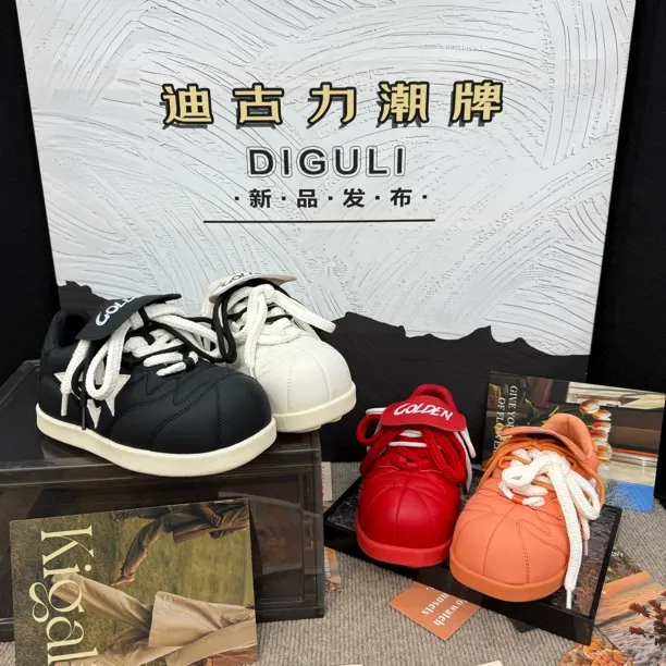 【迪古力】欧货翻领阿甘鞋女2026春新款拼色轮胎底运动面包板鞋舍