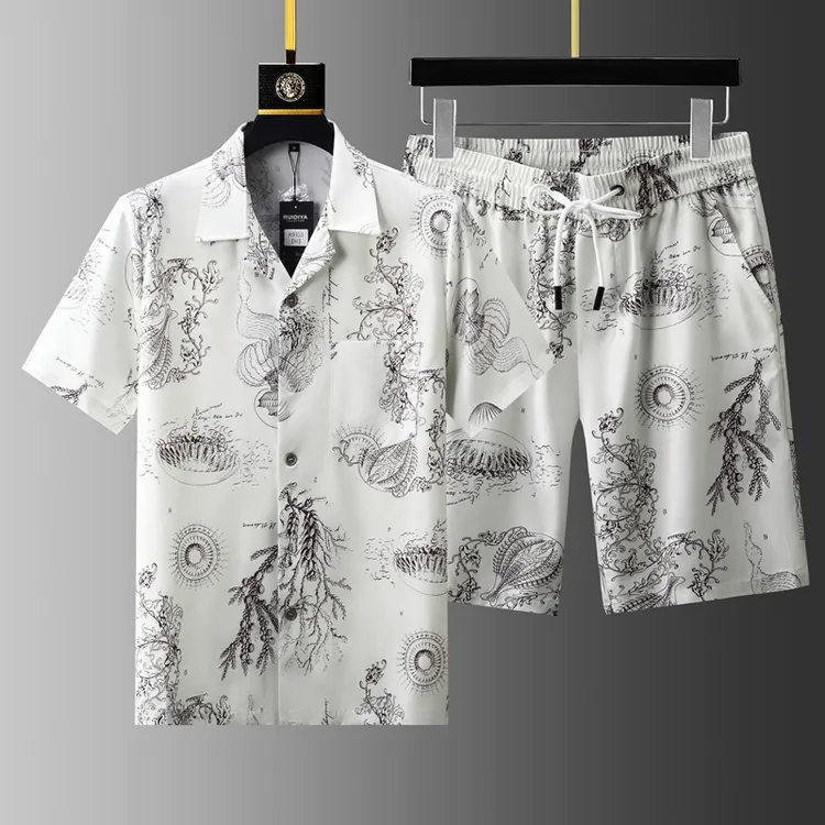 吉伦略索中国风夏季薄款翻领短袖短裤休闲运动套装男士印花两件套