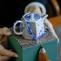 银山社梅花六方银壶@176