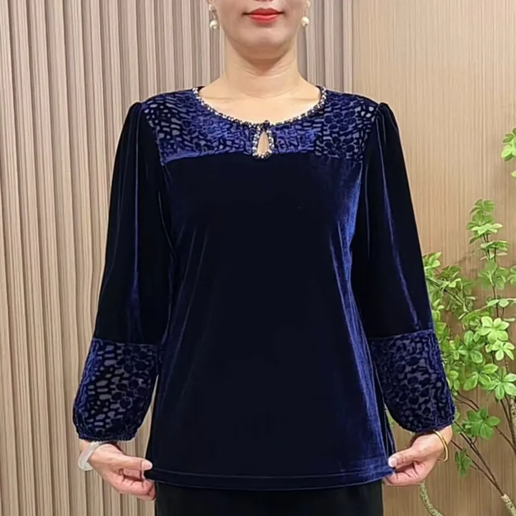 2560时尚妈妈装秋季洋气小衫中老年女装大码宽松烧花丝绒打底衫