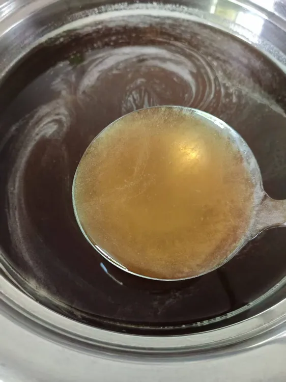 土蜂蜜压榨蜂巢蜜活性酶农家百花蜜龙眼蜜纯天然0添加正宗中蜂蜜