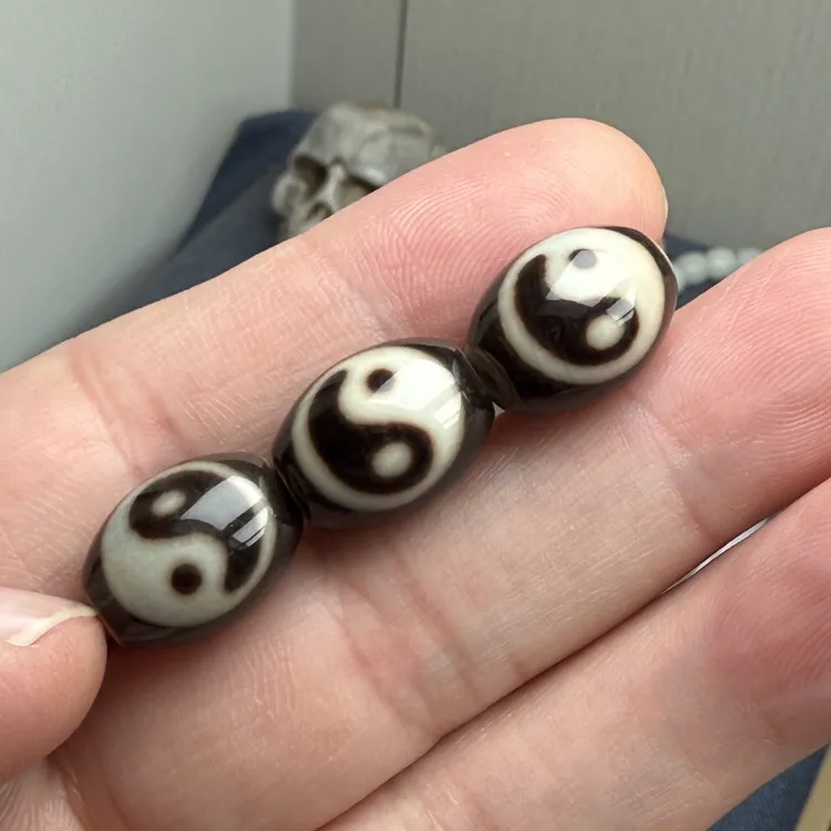 台湾天珠八卦图腾，达洛桶珠直径12对孔15+m多样发一颗