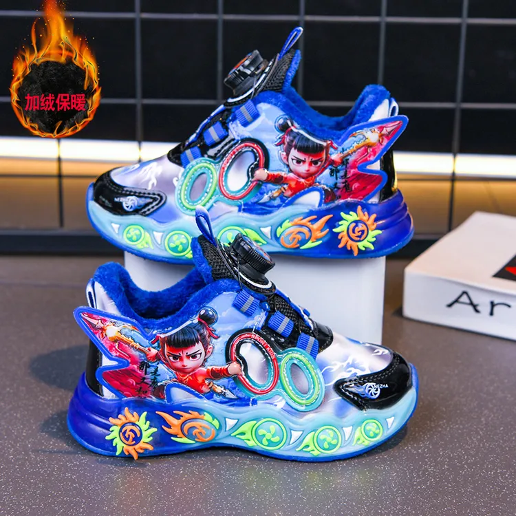 儿童运动鞋2025秋冬新款男童防水皮面鞋中小童加绒保暖软底跑步鞋