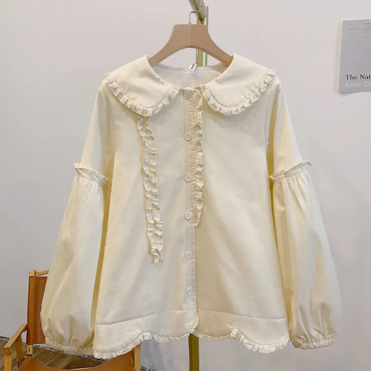 雾白Y3342夹棉木耳边蕾丝拼接全开扣娃娃领棉衬衫