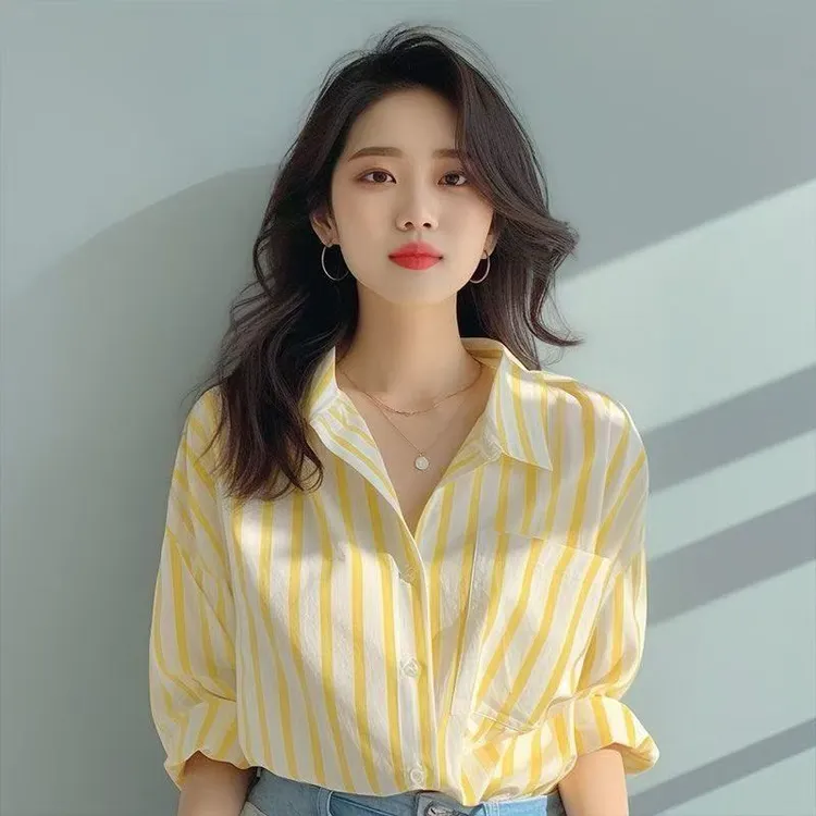 黄白色竖条纹衬衫女2025春秋季新款衬衣欧货洋气休闲爆款长袖小衫