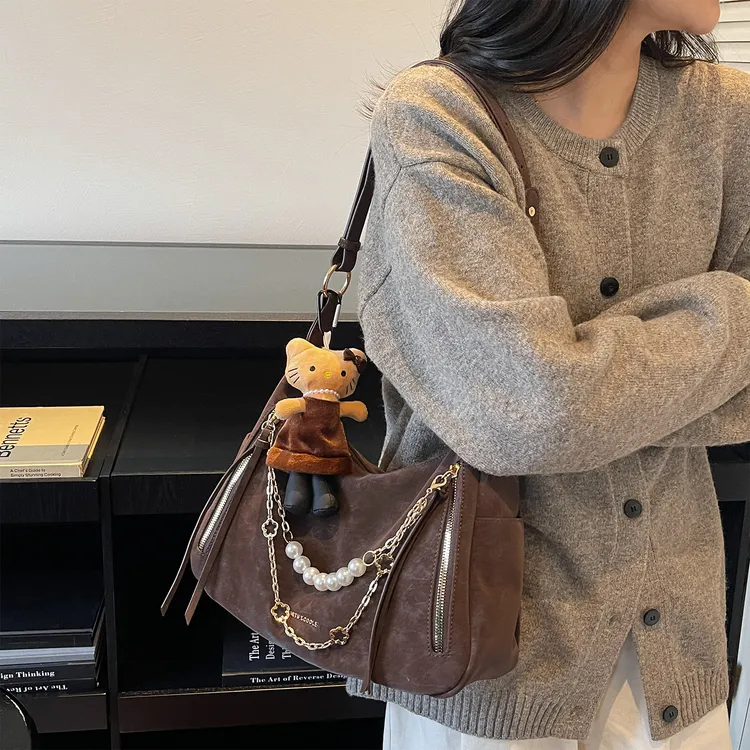 艾米兔女包2025新款百搭小众复古秋冬时尚韩版简约单肩斜挎托特包