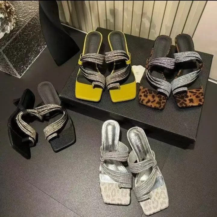 厚底水钻外穿高跟一字拖女2025年夏季新款气质显白银色粗跟凉拖鞋