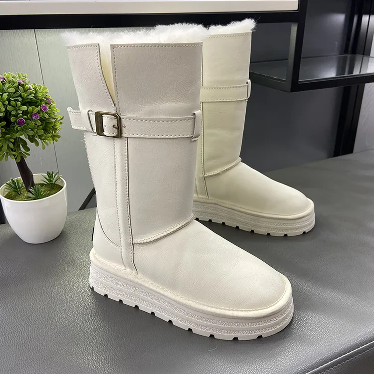 【米格格女鞋】冬高筒30cm皮带扣雪地靴小白鞋真皮羊毛保暖防滑棉鞋