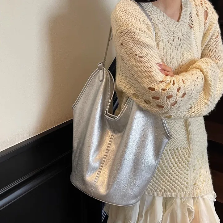 大容量包包女夏季百搭2025新款简约单肩购物袋子母上班通勤托特包