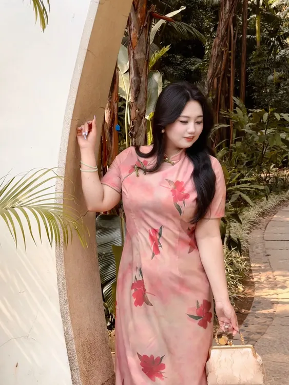 码加加现货56205大码旗袍新中式国风改良旗袍印花大码连衣裙