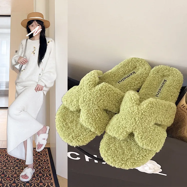 2025年秋冬季新款网红纯色毛毛拖鞋女外穿平底羊羔毛拖鞋女鞋外穿
