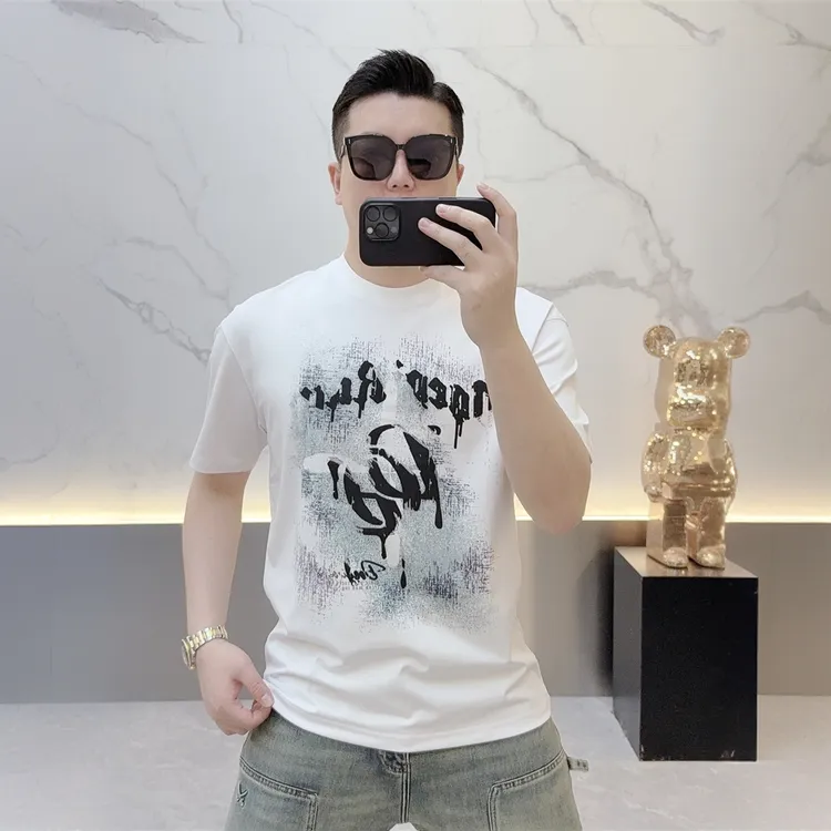 艾塞西隆比夏季新款时尚网红印花帅气圆领短袖修身百搭休闲半袖