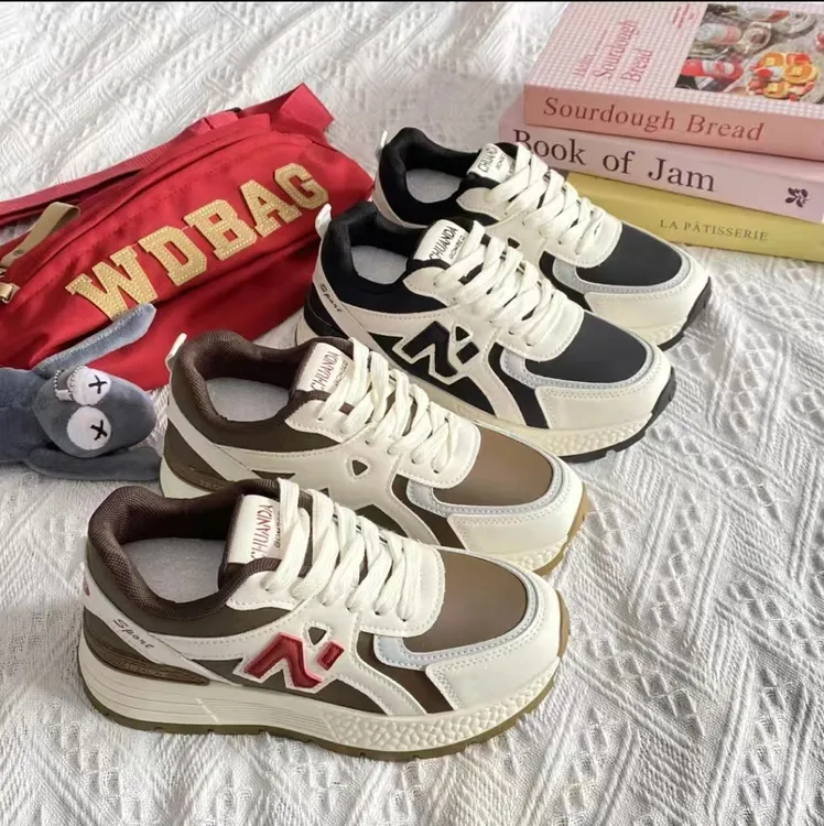 2025秋冬季防滑休闲百搭厚底时尚老爹鞋保暖运动加绒女鞋1111