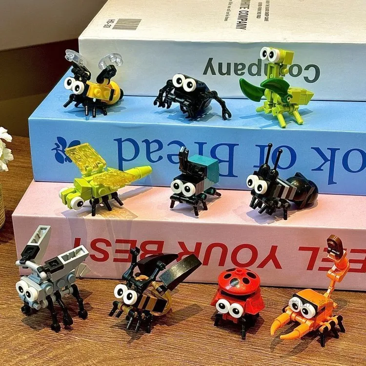 新款手工粘贴DIY制作昆虫大世界创意装饰发光玩具幼儿园教学必备