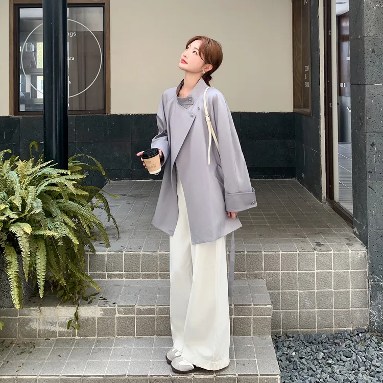 灰色高级感立领风衣外套2025新款今年流行爆款中长款秋季超火大衣