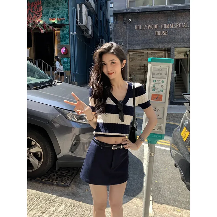 韩系通勤时尚气质设计感V领针织短袖上衣百搭显瘦包臀短裙半身裙