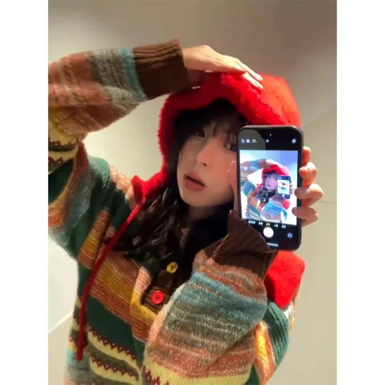 法式费尔岛条纹翻领彩色扣毛衣针织衫女冬季慵懒风气质感宽松上衣