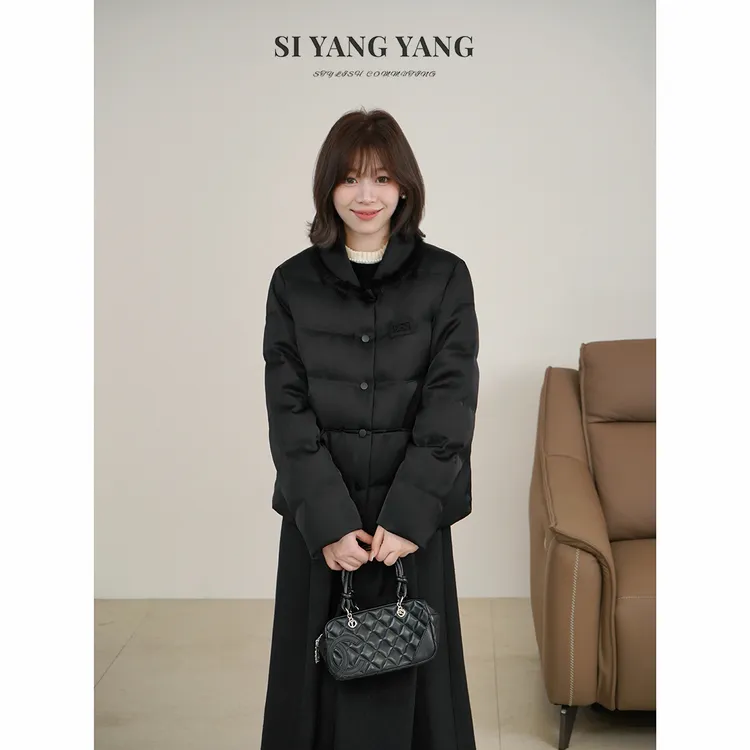 斯洋洋SIYANG冬季貂毛翻领保暖通勤百搭气质羽绒服YR511A043SYY